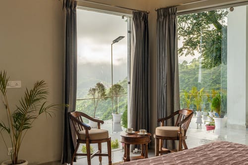 Tranquil @ Cedar Haven - Nahan W/Outdoor Infinity Pool – 3 bedroom villa in Kasauli, Himachal Pradesh