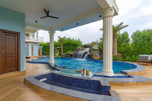 Serenity Farms w/ Pool – 5 bedroom villa in Delhi-ncr, Haryana