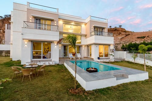 Elite Sereno | Luxe 4-BHK Villa With Pvt Pool & Garden – 4 bedroom villa in Udaipur, Rajasthan