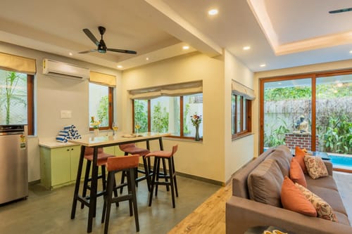 Villa Valerie | Pet-friendly 3-BHK Villa Near Popular Attractions With Pvt Pool & Bar – 3 bedroom villa in North Goa, Goa