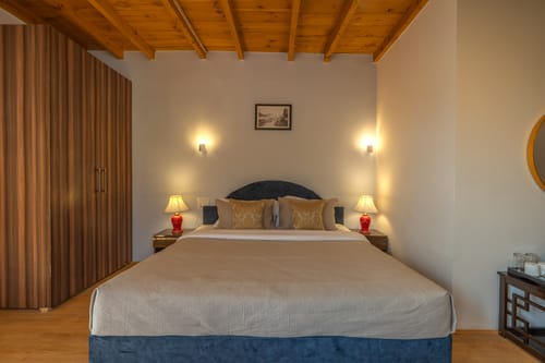 Emaarat Chalet – 10 bedroom villa in Srinagar, Jammu And kashmir