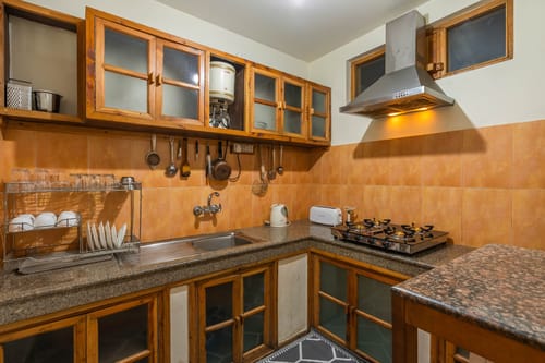 Mantra @ Himalayan Retreat – 6 bedroom villa in Manali, Himachal Pradesh