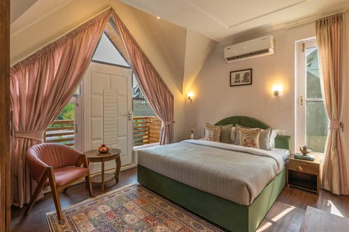 Emaarat Chalet – 10 bedroom villa in Srinagar, Jammu And kashmir