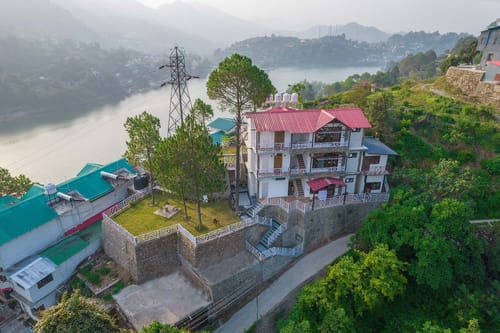Mist @ Cottage On The Lake – 2 bedroom villa in Bhimtal, Uttarakhand