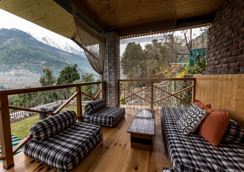 6 Rooms @ Tulip Terraces – 6 bedroom villa in Manali, Himachal Pradesh