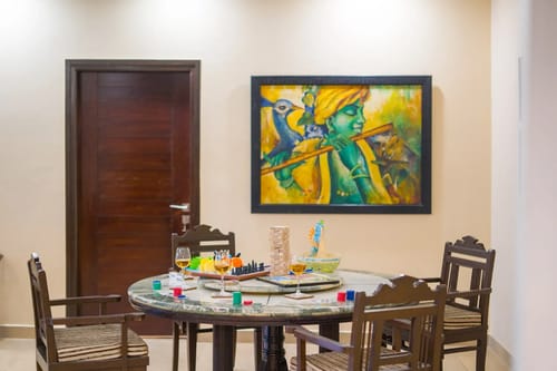 Lakeview Manor | Stunning 3-BHK Lakeside Getaway With Balconies & A Garden – 3 bedroom villa in Bhimtal, Uttarakhand