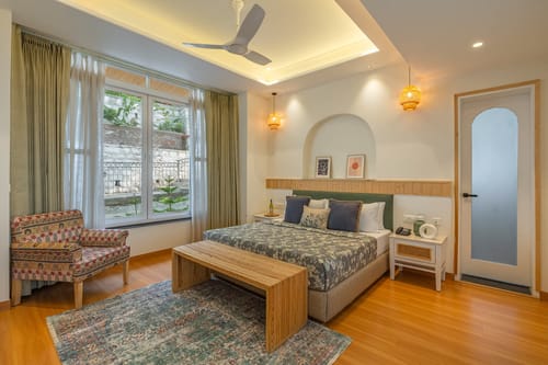 Chapter 7 @ The Ever House W/ Jacuzzi & Pvt Outdoor Pool – 2 bedroom villa in Kasauli, Himachal Pradesh