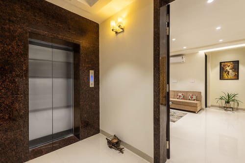 Sundale Apartment – 3 bedroom villa in Varanasi, Uttar Pradesh