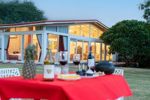 Idyllic Farmhouse - A Glasshouse w/ Outdoor Pool – 3 bedroom villa in Delhi-ncr, Haryana