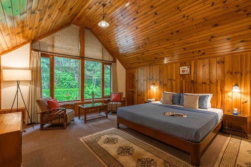 Retreat Cottages – 6 bedroom villa in Manali, Himachal Pradesh
