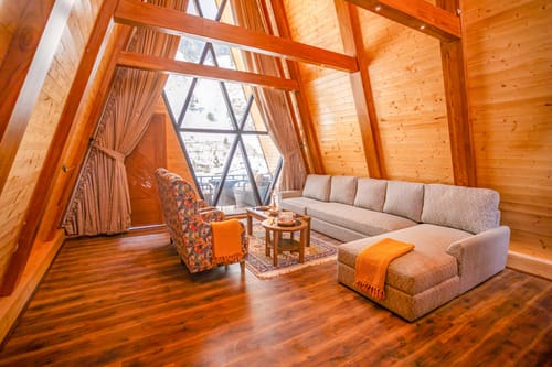 Frozen Fall @ Frostflare Cottages – 4 bedroom villa in Gulmarg, Jammu And kashmir