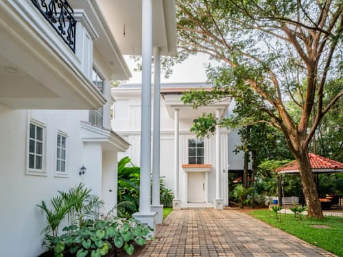 Suntuarios Casa Ivy | 4-BHK | Pvt Pool | Jacuzzi | Gazebo | Lift – 4 bedroom villa in North Goa, Goa