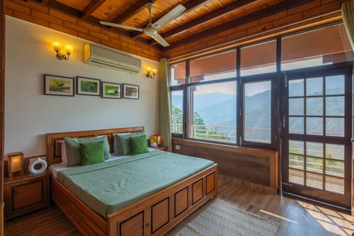 The Himalayan Escapes – 3 bedroom villa in Bhimtal, Uttarakhand