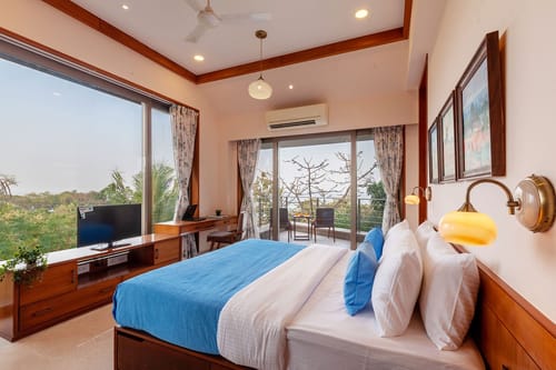 The Blue Horizon – 5 bedroom villa in Alibaug, Maharashtra