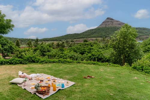Amber & Mist – 5 bedroom villa in Nashik, Maharashtra