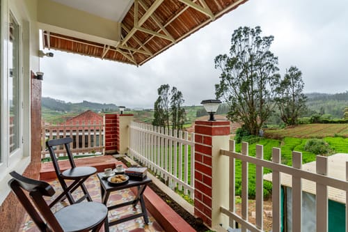 Mihirika’s Nirvana | 5-BHK With Garden, Gazebo, Bonfire Pit & Scenic Views; Near Karnataka Garden – 5 bedroom villa in Ooty, Tamil Nadu