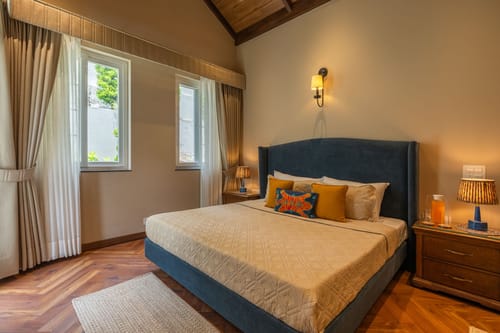 Amaya W/ Heated Outdoor Pool – 3 bedroom villa in Kasauli, Himachal Pradesh