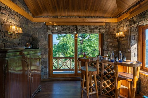 Mountain Mirage - Parwanoo – 4 bedroom villa in Kasauli, Himachal Pradesh