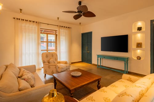 Amayah Rasa | 4-BHK Opulent Villa With Steam Room, Open Shower, Private Pool & Lift – 4 bedroom villa in North Goa, Goa