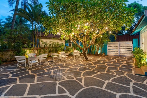 Nyx’s Haven | 7-BHK | Pvt Pool | Outdoor Sitting Area