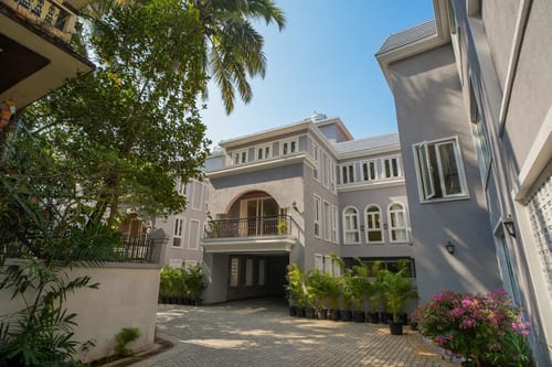 Solace Teal | Charming Pet-friendly 5-BHK Getaway With Private Pool | Grand Dining & 2 living spaces