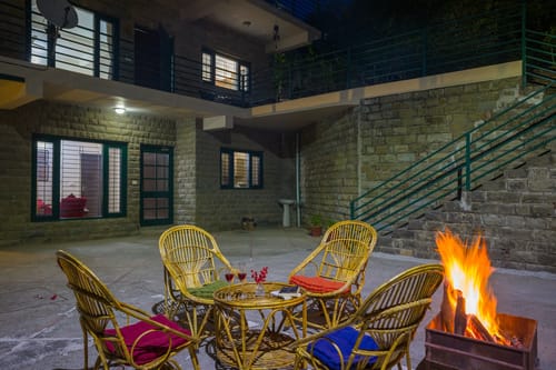 Pine View Cottage | Pet-friendly 3-BHK Himalayan Retreat with Scenic Sit-Out Areas