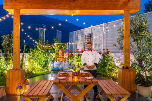 Willow @ The Oakridge W/ Jacuzzi