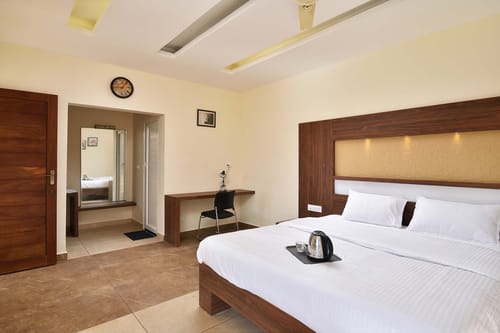 Cocoon Valley Hide Out