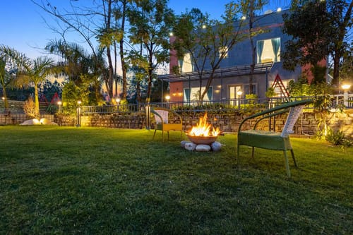 Cedar @ Corbett Calling