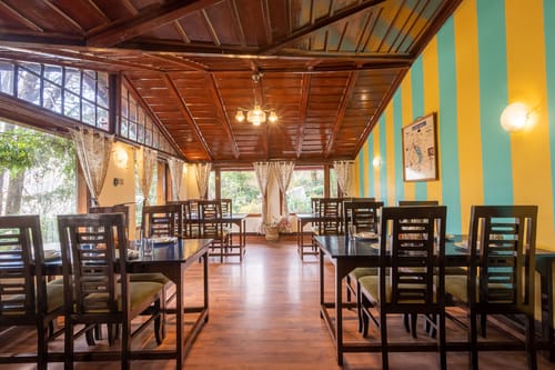 The Hive Cottage | Serene 9-Rooms Hillside Resort With Suites, Restaurant, & Outdoor Seating | Ample Parking