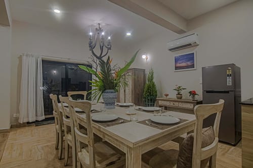 Shore @ Mawi Summers