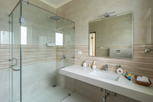 Charm @ Palais Vienna