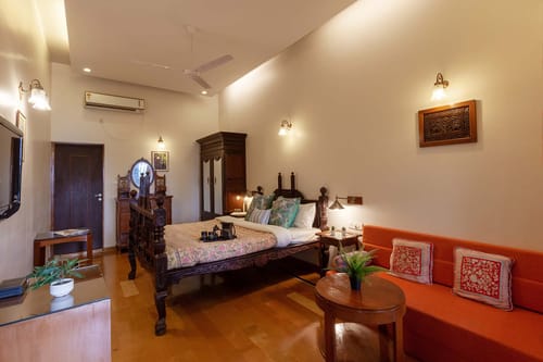 Mountain's Edge w/ Valley Views