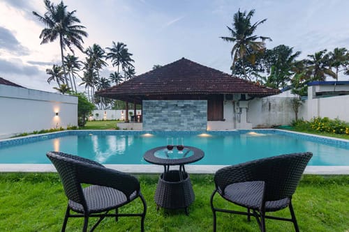 Breeze @ Waves By Tarangi