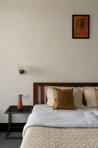 Serenity by the Ganges