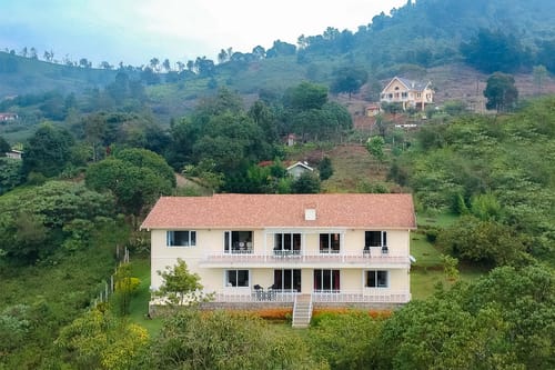 Long Walk Villa - Coonoor
