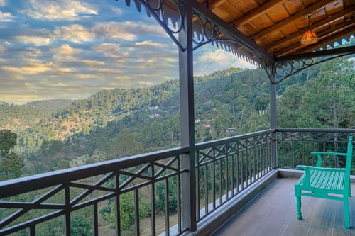 Edelweiss Estate: Bluebell House