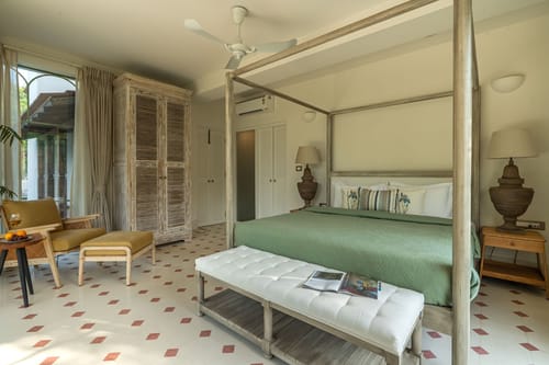 Moonstone Villa w/ Pool & Rooftop Jacuzzi