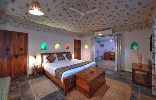 Bagh Serai | Cottage With Plunge Pool on 5-Acre Land Near Forest With Common Pool & Restro