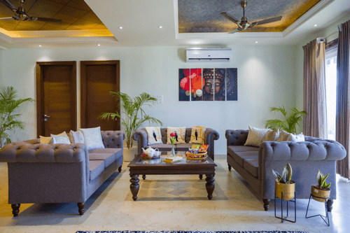 BYDM The Sky Heaven | Charming Pet-friendly 4-BHK Penthouse 15 Min from Triveni Ghat With Balcony, Bar & Lift
