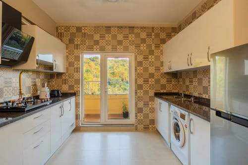 Veera Marina | 3-BHK Penthouse With Terrace, Common Pools & Lift, Near Candolim Beach