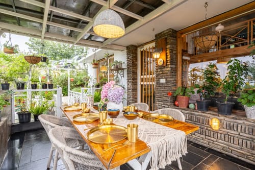 Hydrangea Hill (Entire Estate)