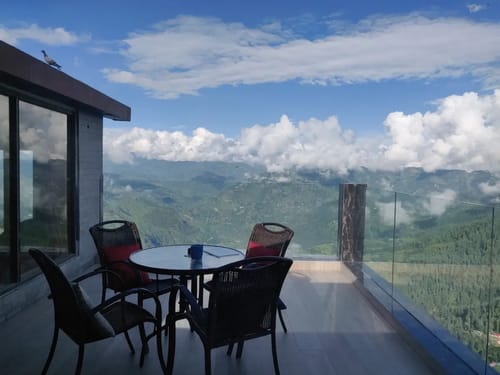 The Cloudberry | Cozy Hill Retreat with Balcony & Heated Interiors