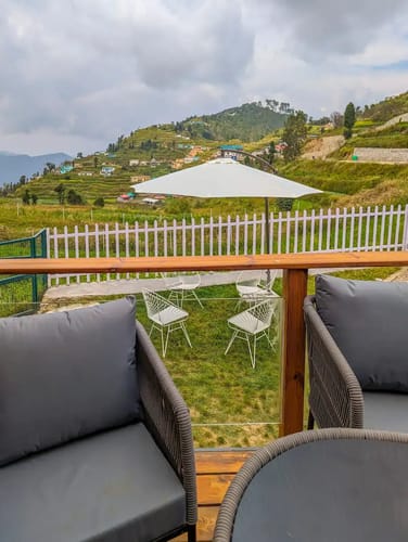 Hyun: Unique, Modern Cottage