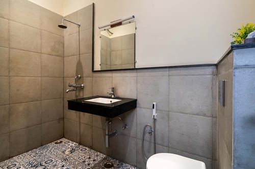 Serenity by the Ganges