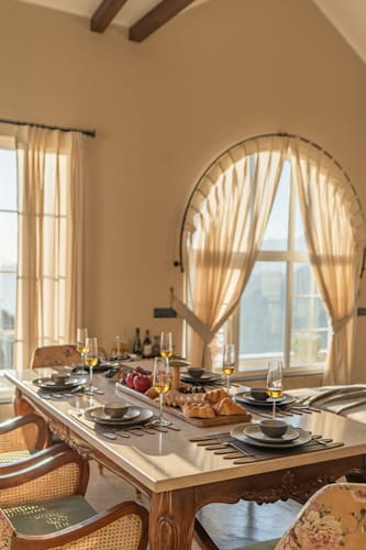 ILIKA W Heated Infinity Pool and Jacuzzi