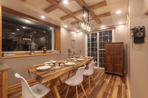 Suroor w/ Central Heating - Tangmarg