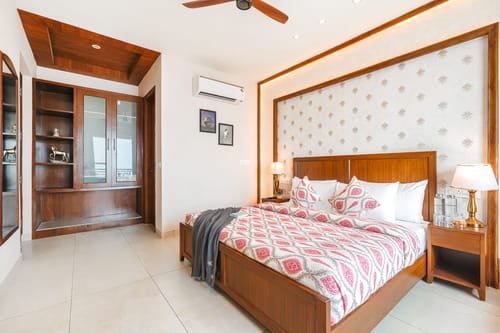 Konifer Wild Fern | Hilltop 2-BHK Retreat with Scenic Views, Shared Garden & Outdoor Seating Space