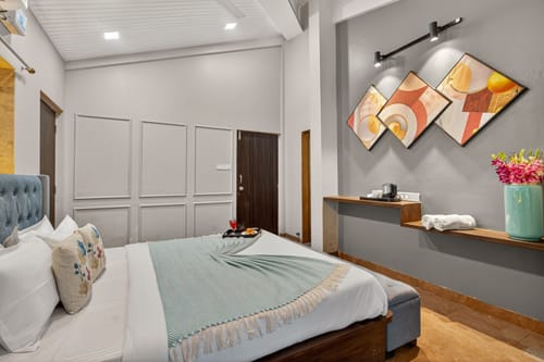 Lavender Hills | Pet-friendly Hillside 3-BHK Villa With Private Pool, Gazebo & Bathtubs