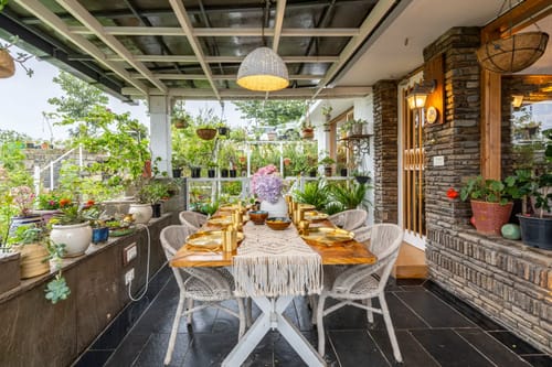 Hydrangea Hill (Entire Estate)